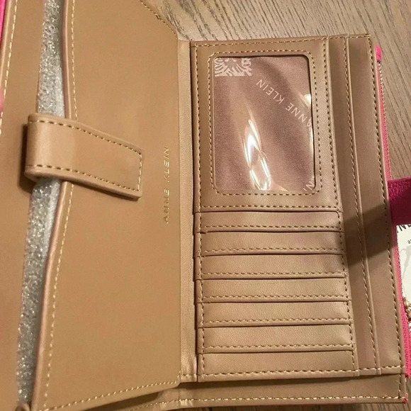 ANNE Klein Wristlet Wallet Bright pink Rhinestone Multi Shape Design NWT - Picture 4 of 5